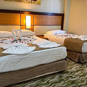 Camera con letto king size